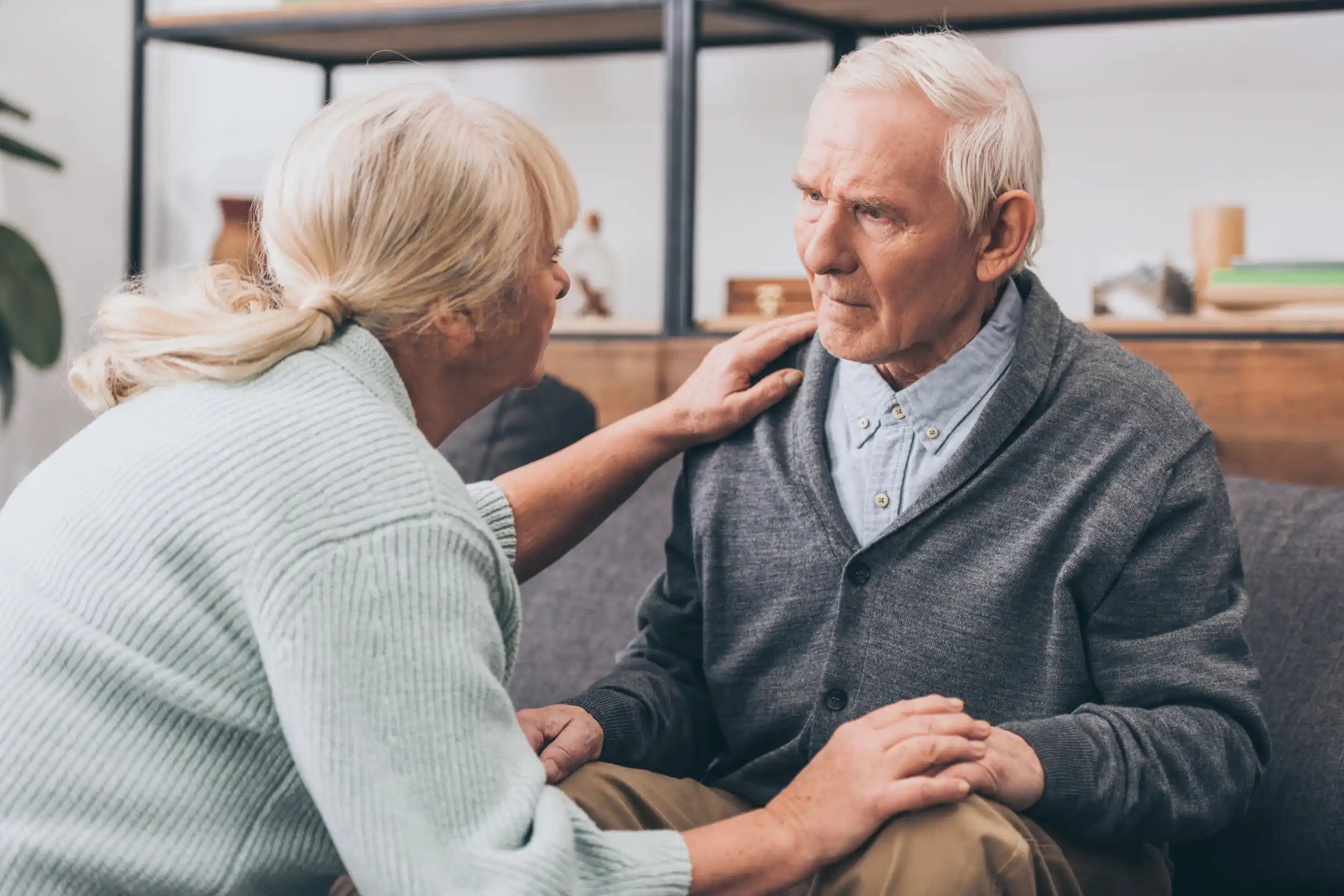 Coping When a Loved One with Dementia Doesn't Recognize You